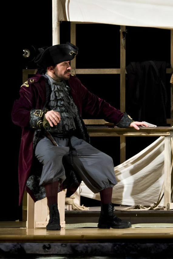 I PIRATI IN SCENA
