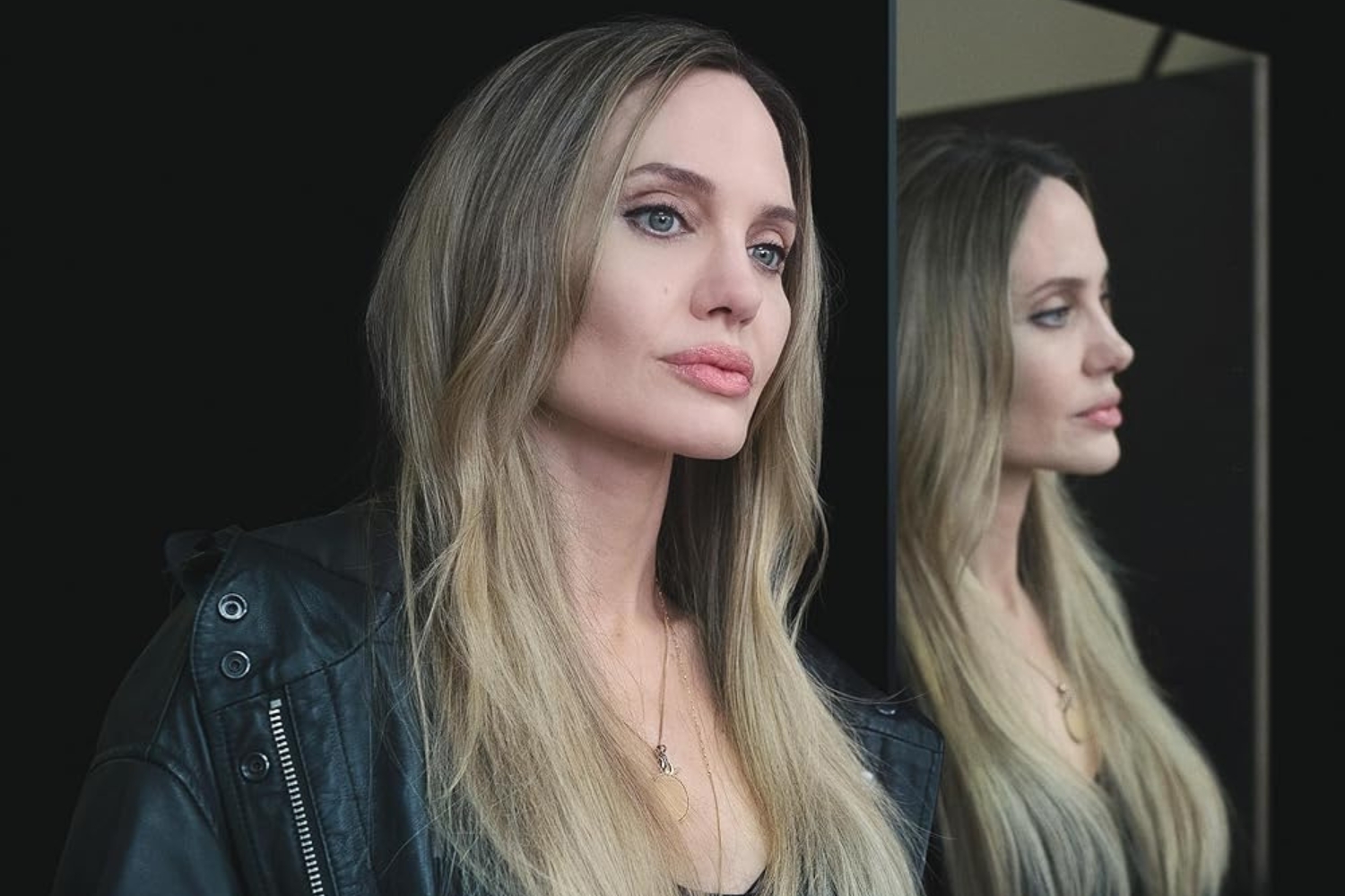 Angelina Jolie in primo piano