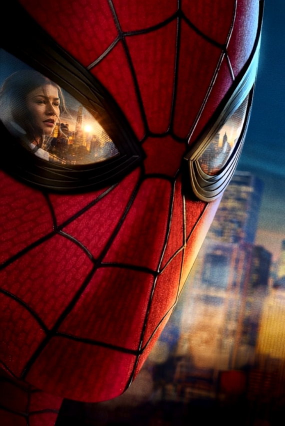spiderman di fronte alla città